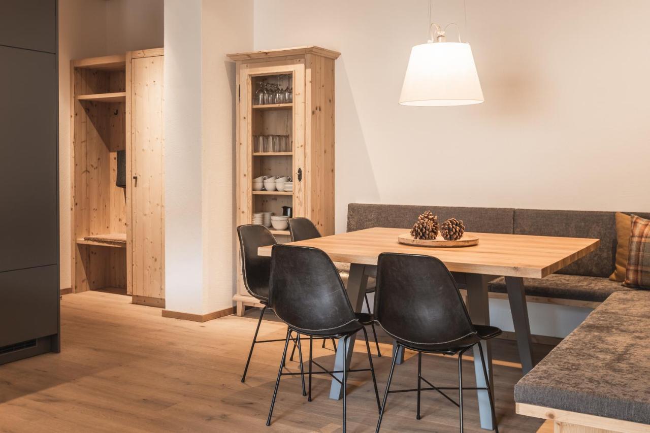 Chesa Pale Apartment ฟิสส์ ภายนอก รูปภาพ